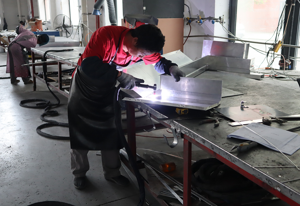 镁程铝业分公司-贵州豹铝建材：加强技术创新，安顺稳步推进产品升级